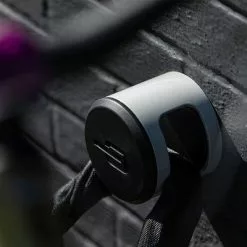 Ancre Noire Pour Vélo Avec Fixation Au Sol Et Au Mur Ankr Hiplok -Promos Sacoches Vélo Magasin ancre noire pour velo avec fixation au sol et au mur ankr hiplok full 6