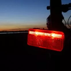Busch-mueller Eclairage Arrière VAE Toplight Linebrex Busch + Müller -Promos Sacoches Vélo Magasin eclairage arriere vae toplight linebrex busch muller full 3