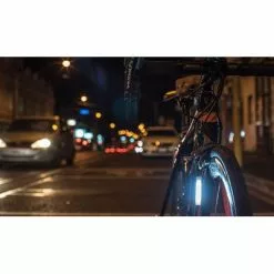 Eclairages Avant Et Arrière Pour Vélo Plus - Knog 9 Eclairages Avant Et Arrière Pour Vélo Plus - Knog -Promos Sacoches Vélo Magasin eclairages avant et arriere pour velo plus knog full 4