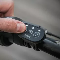 Cosmo Connected Feu Vélo Arrière Connecté Avec Clignotants Cosmo Ride -Promos Sacoches Vélo Magasin feu velo arriere connecte avec clignotants cosmo ride full 6