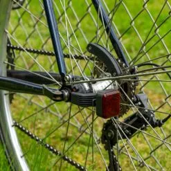 Feux Vélo Sans Piles Sur Moyeu 2 LEDs AMS Light Reelight 9 Feux Vélo Sans Piles Sur Moyeu 2 LEDs AMS Light Reelight -Promos Sacoches Vélo Magasin feux velo sans piles sur moyeu 2 leds ams light reelight full 4