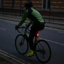 Phare Arrière Vélo Rechargeable USB Slimline Ultratorch Oxford 11 Phare Arrière Vélo Rechargeable USB Slimline Ultratorch Oxford -Promos Sacoches Vélo Magasin phare arriere velo rechargeable usb slimline ultratorch oxford full 6