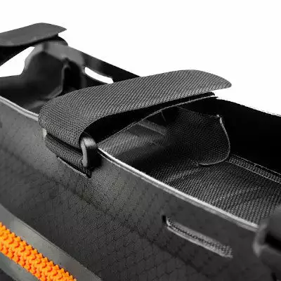 Sacoche De Cadre Vélo Ortlieb Frame Pack 4L Pour Bikepacking 5 Sacoche De Cadre Vélo Ortlieb Frame Pack 4L Pour Bikepacking - Image 5