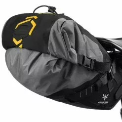 Sacoche De Selle Bikepacking 4.5L Ou 6L Backcountry Apidura -Promos Sacoches Vélo Magasin sacoche de selle bikepacking 4 5l ou 6l backcountry apidura full 5