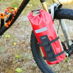 Sacoche De Fourche Bikepacking Et Cyclotourisme Zefal Z Adventure 6L -Promos Sacoches Vélo Magasin sacoche fourche velo zefal fork pack 4