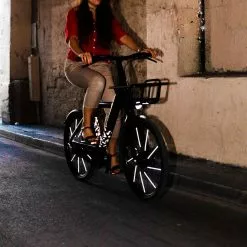 Stickers Réfléchissants Pour Cadre De Vélo Motif Louvre Will B -Promos Sacoches Vélo Magasin stickers velo will b motif louvre 3